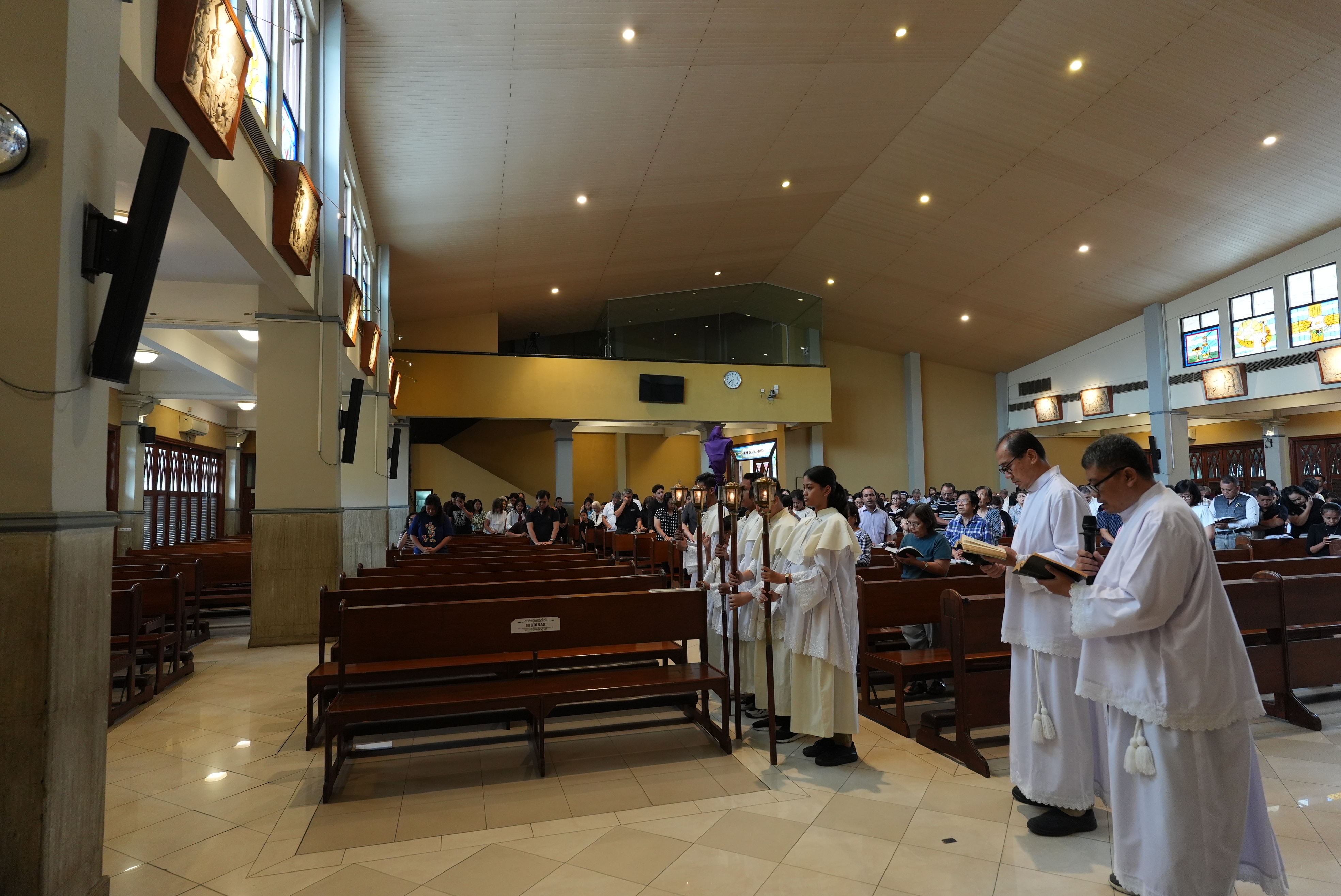 Jalan Salib Jumat Agung 2025